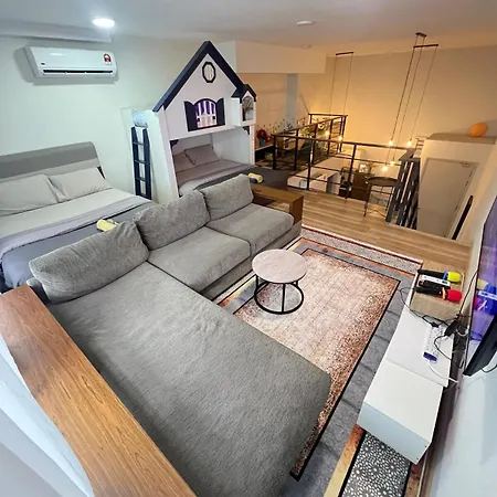 N4 3 Bed Room 4 Bed 1 Parking Karaoke Big Tv Kids Play Room Duplax Unit 9Pax